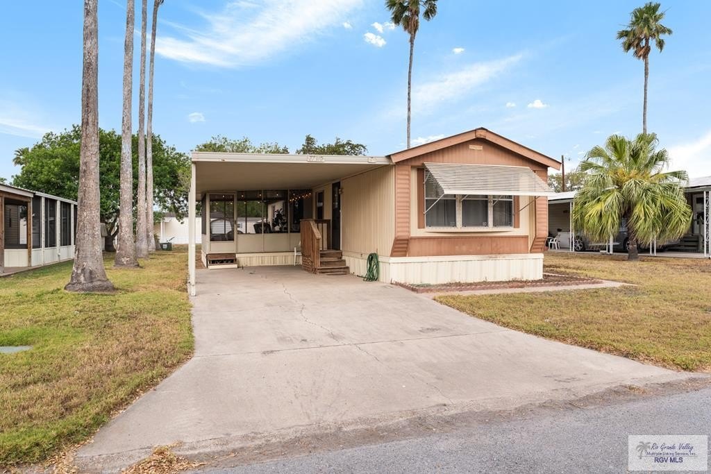 Photo of 27372 Washington Ave La Feria TX 78559